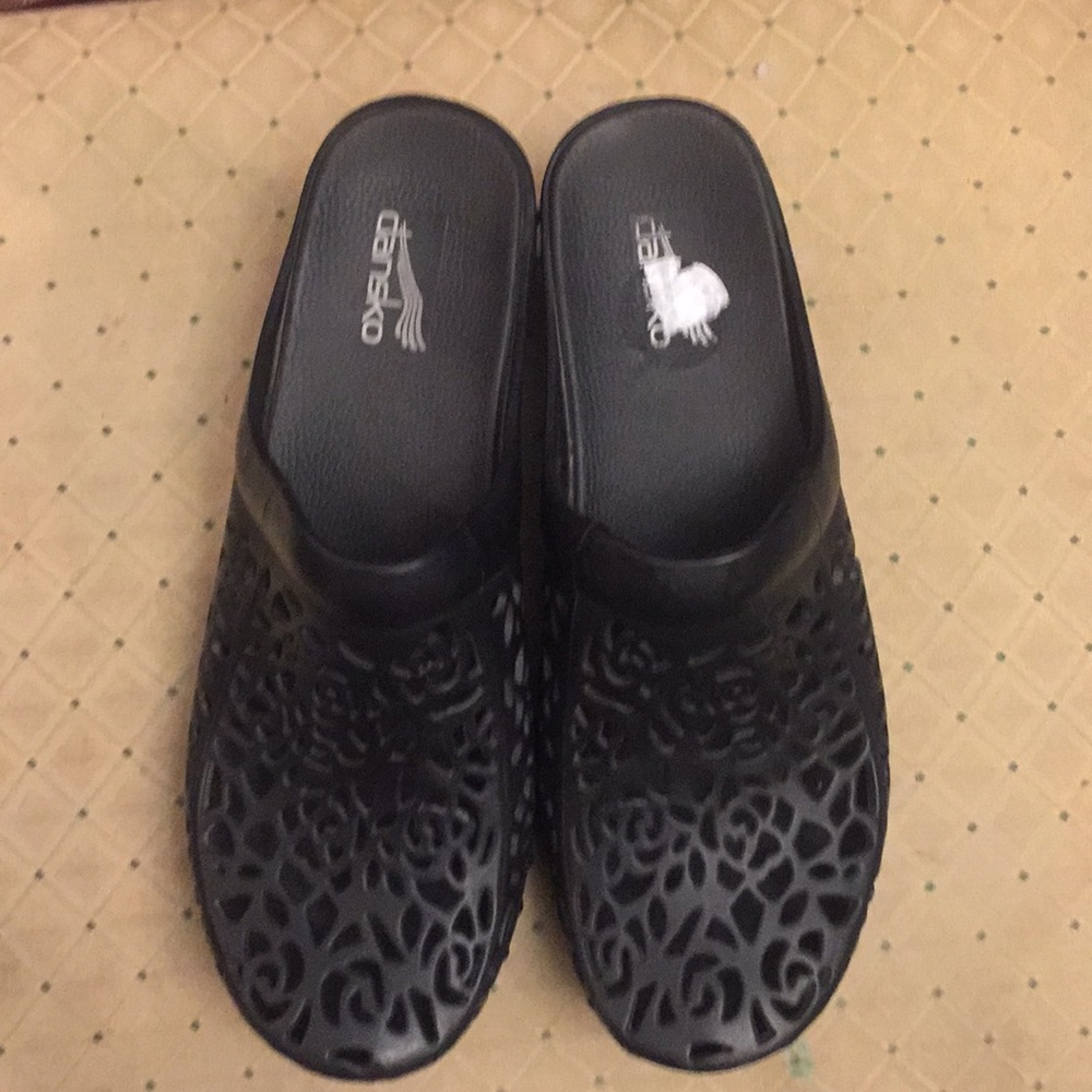 Dansko clogs! Like new